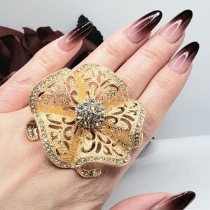 Brand New Gold With Silver Flower Ring